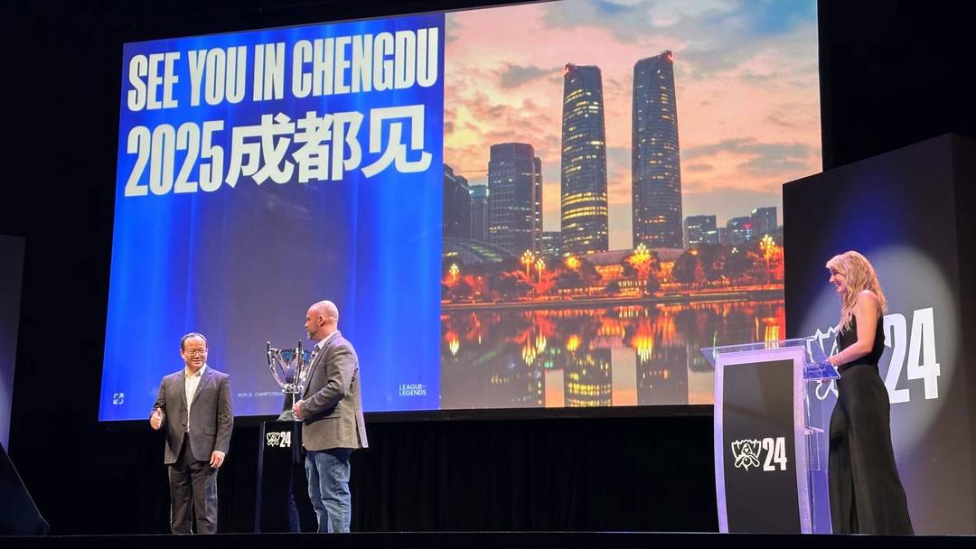 BLG夺冠新王登基！Bin霸气表态永不弯腰，红米教练泪洒现场，TES背水一战迎战冒泡赛-威客电竞